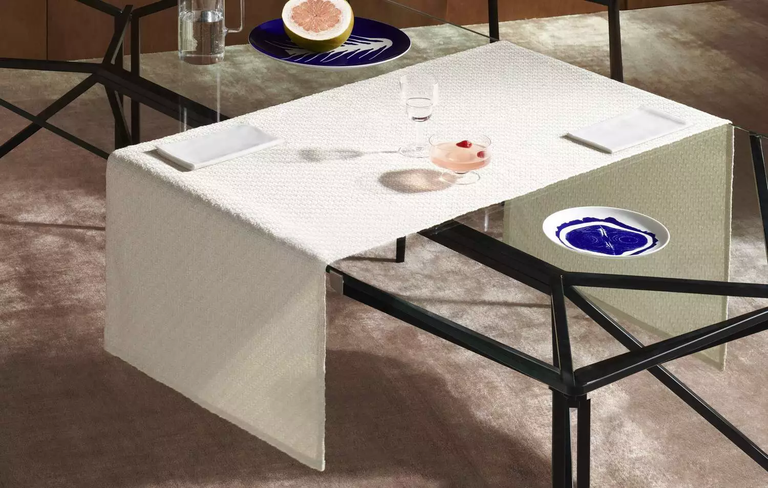 Table weaving Cassina Together